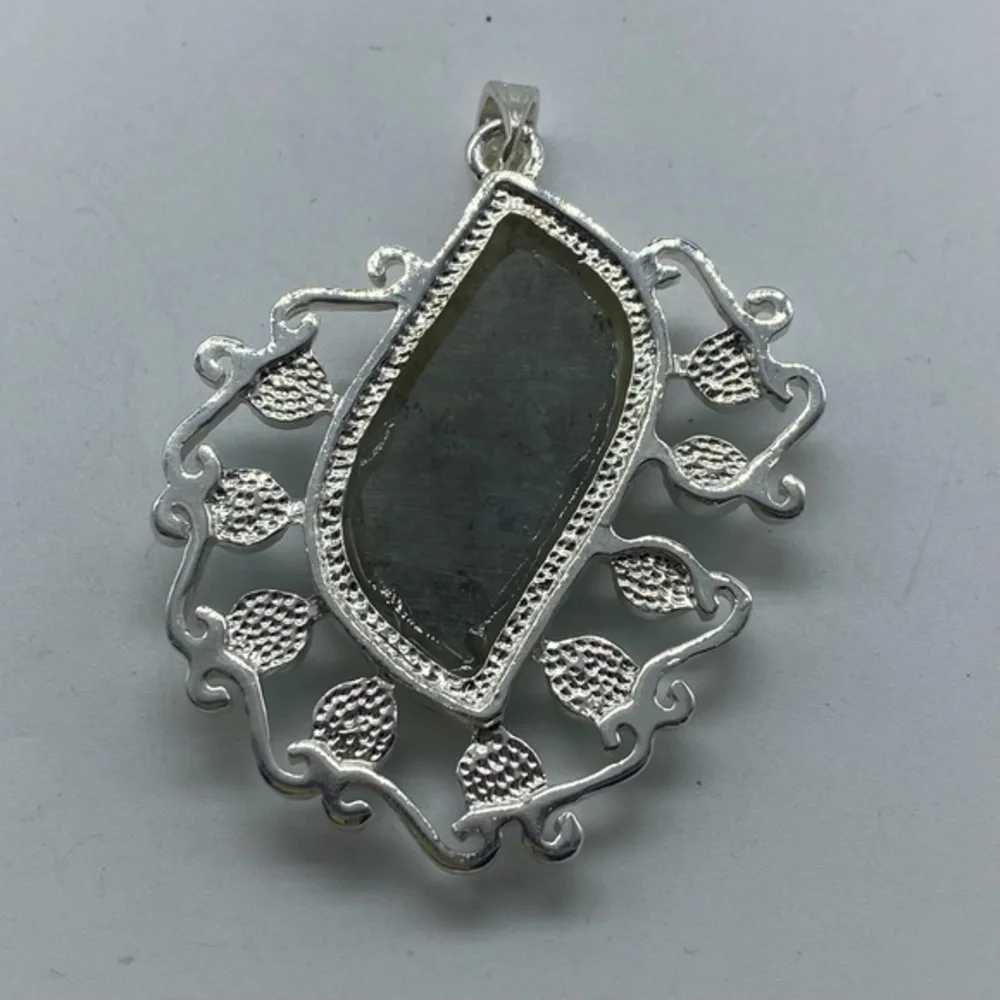 Labradorite Gemstone Sterling Silver 925 Pendant 2.5in